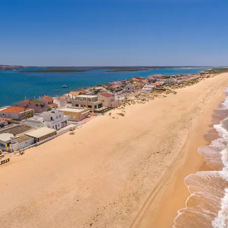 One Step To The / Sea, Algarve House Villa *