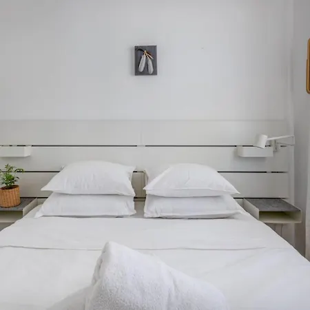 Villa One Step To The / Sea, Algarve House Faro