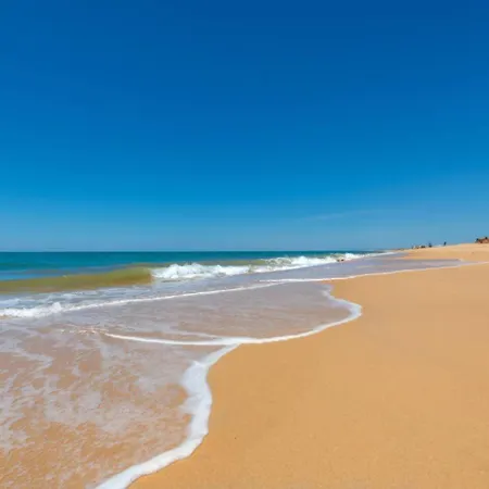 One Step To The / Sea, Algarve House *