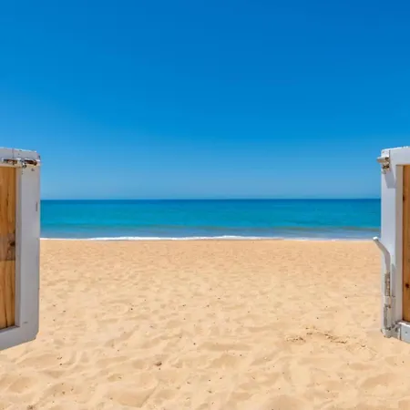 Villa One Step To The / Sea, Algarve House Faro